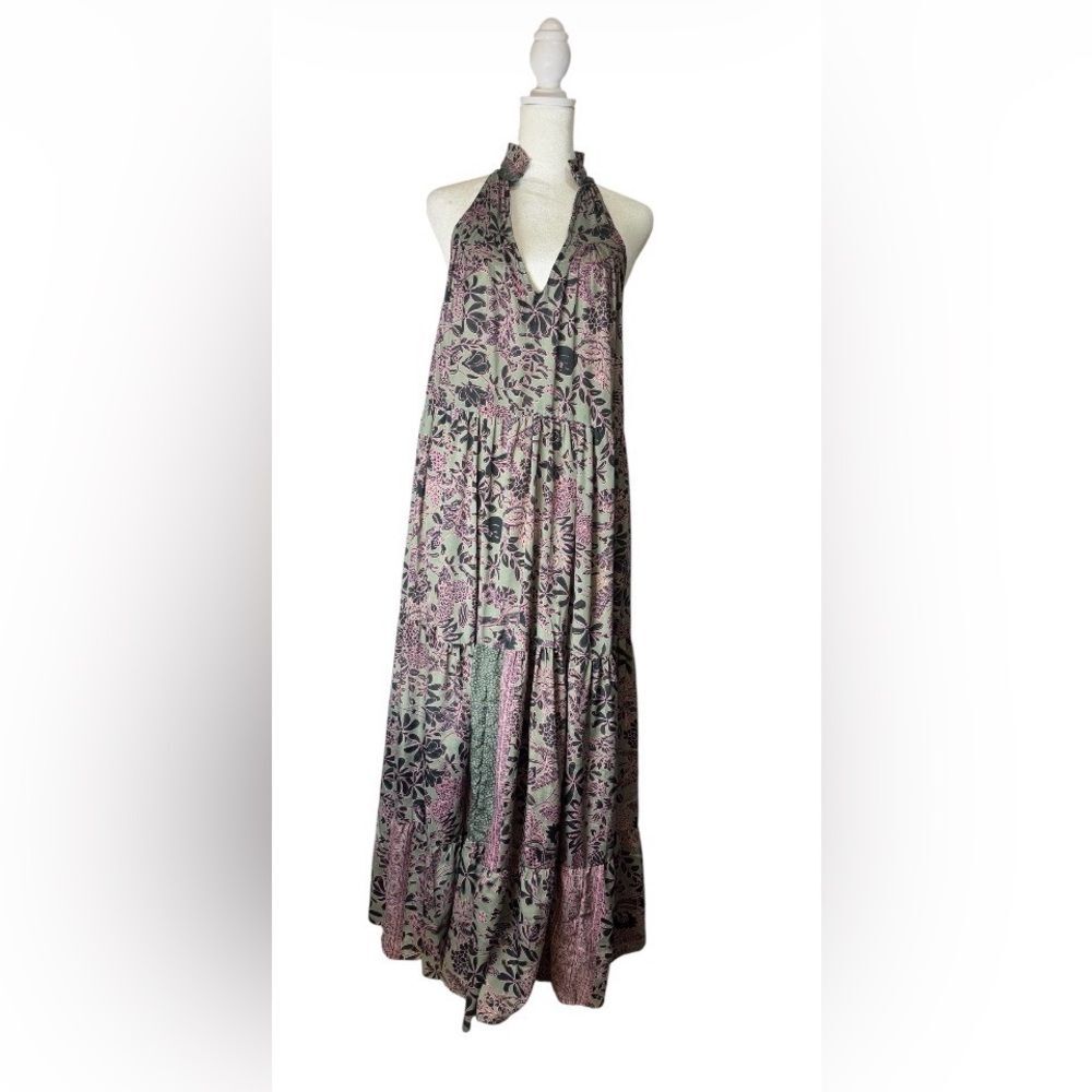 Fashion Fuse Boho Floral Halter Tiered Maxi Dress in Mauve and Olive. Size M.